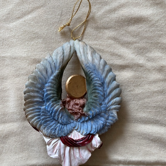 Angel ornament - Picture 2 of 2